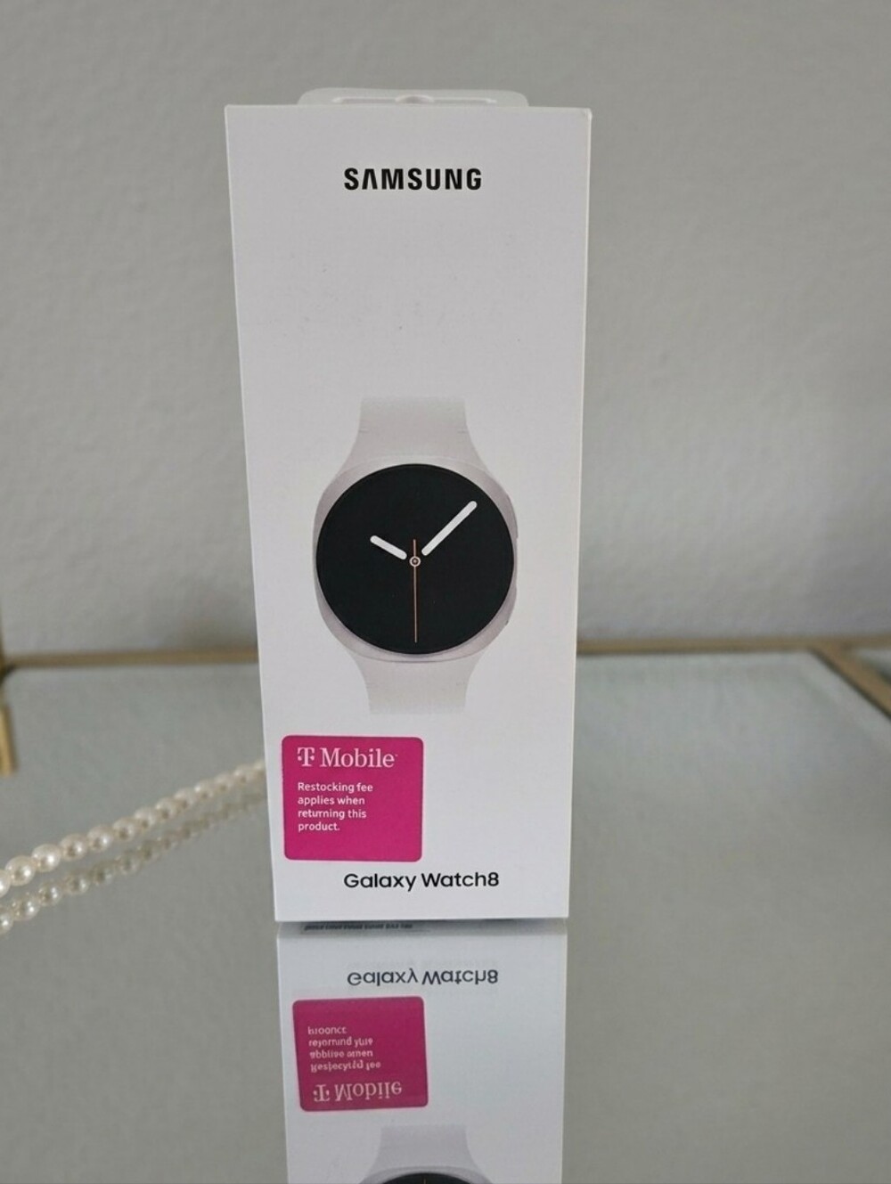 ​NEW Samsung Galaxy Watch8 40mm Smartwatch (T-Mobile/LTE) - Factory Sealed Box